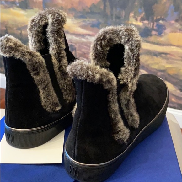 BNWT Stuart Weitzman Winter Fur-Trim Ankle Boots - Picture 6 of 17